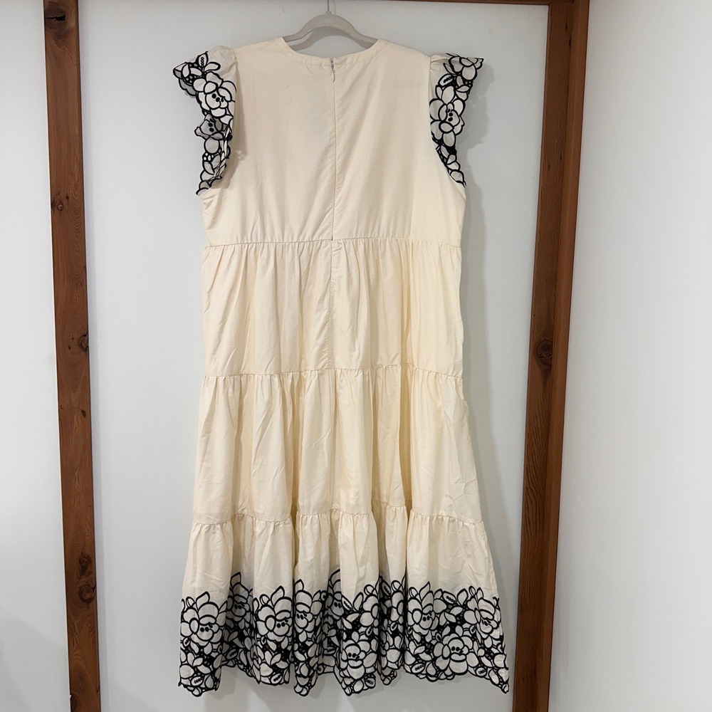 Torrid Belle Isle Tiered Maxi Dress Women 20 White Embroidered Boho Graduation - Picture 4 of 11